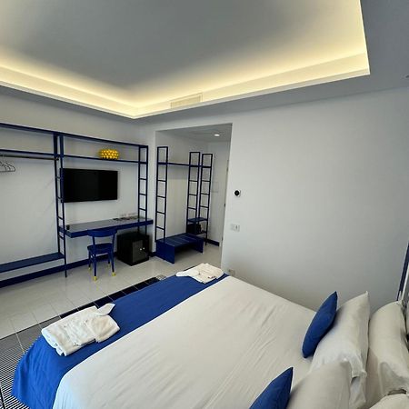 Casa Di Napoli - Sorrento Bed & Breakfast Bagian luar foto