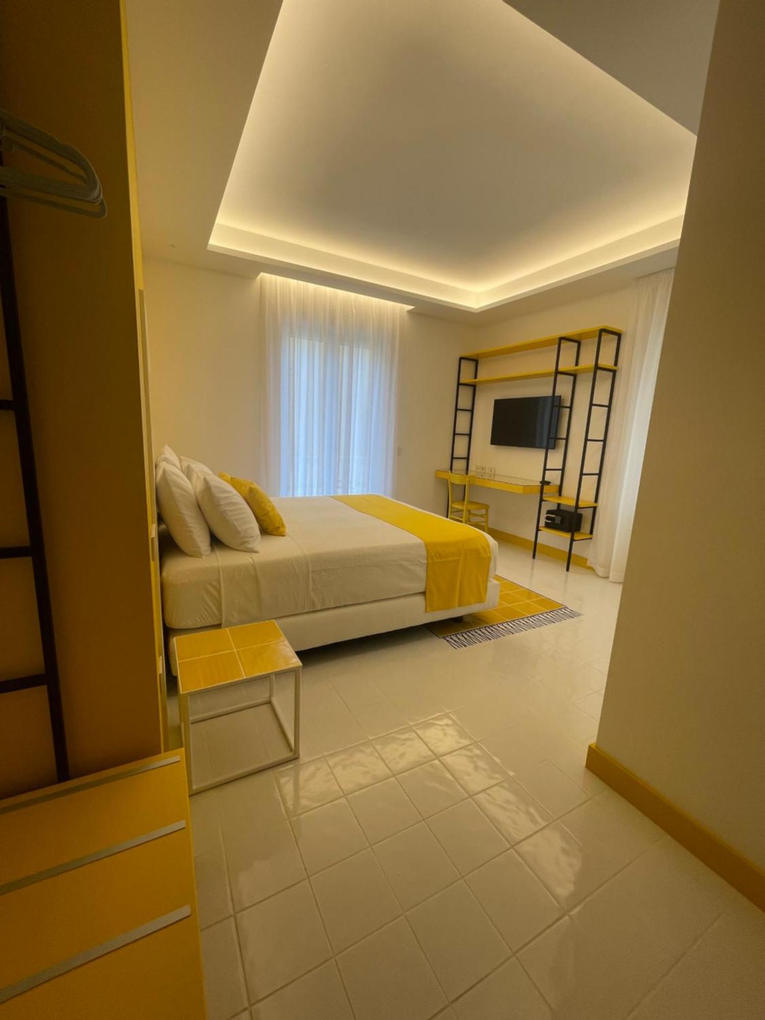 Casa Di Napoli - Sorrento Bed & Breakfast Bagian luar foto